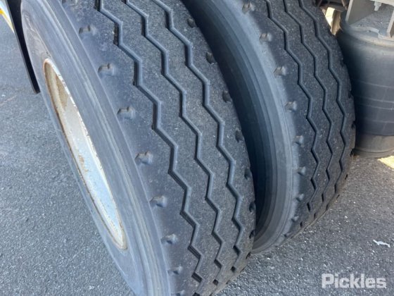 2013 シュミッツ ST2