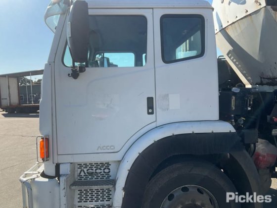 2013款依维柯ACCO