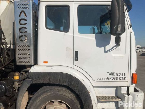 2013款依维柯ACCO