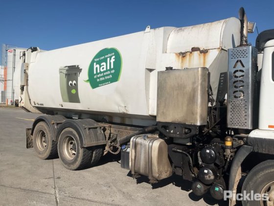 2013款依维柯ACCO