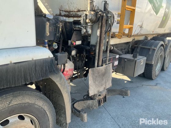 2013款依维柯ACCO