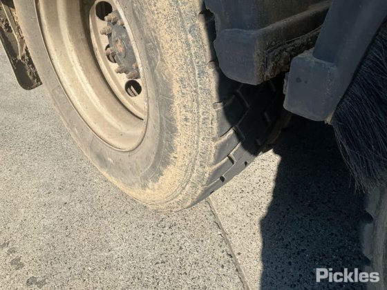 2013款依维柯ACCO