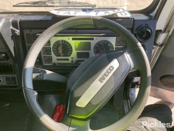 2013款依维柯ACCO