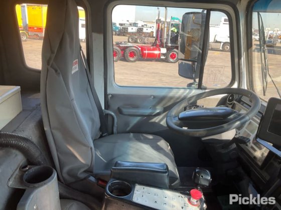 2013款依维柯ACCO