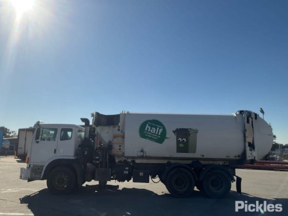 2013款依维柯ACCO