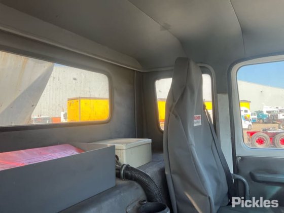 2013款依维柯ACCO