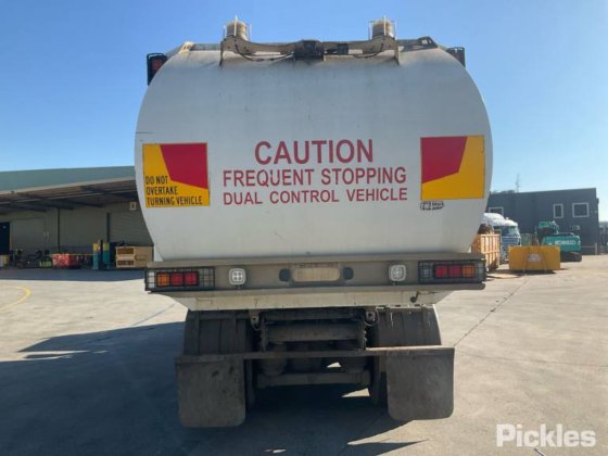 2013款依维柯ACCO