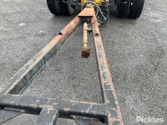 2017 チャールズ・セリア 3 アクスル ドッグ