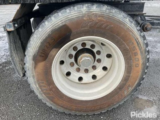 2017 チャールズ・セリア 3 アクスル ドッグ