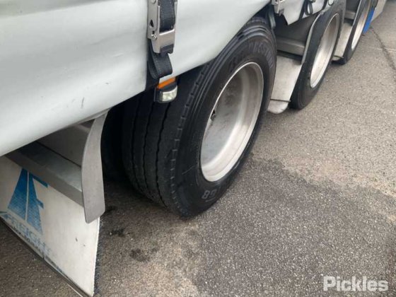 2015 マキシトランス ST3-OD