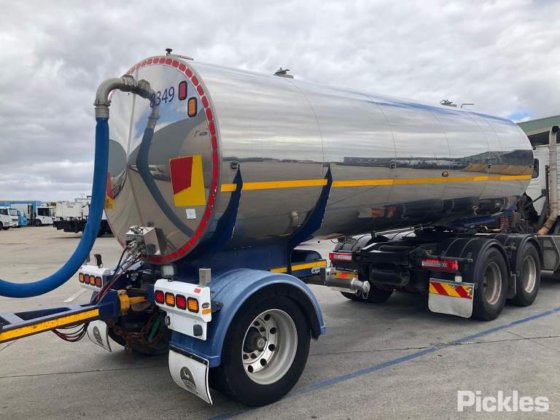 2015 バイフォード シングルアクスルトレーラー