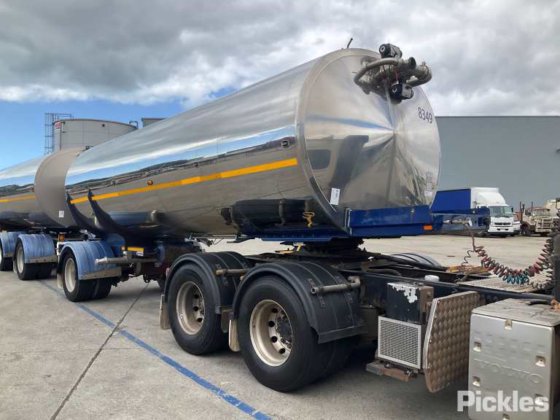 2015 バイフォード シングルアクスルトレーラー