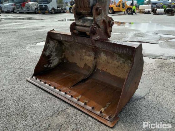 2005款沃尔沃EC240BLC