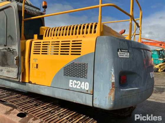 2005款沃尔沃EC240BLC