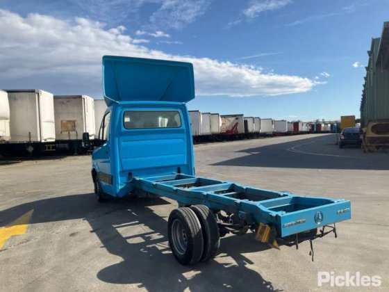 2016年式メルセデス・ベンツ・スプリンター