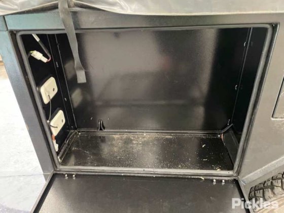 2023 白金通用 S4