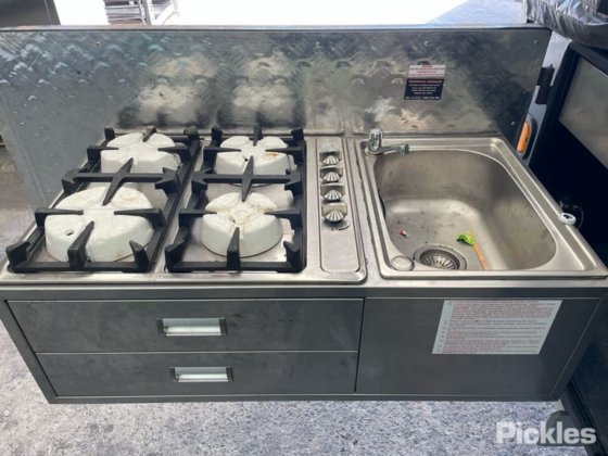 2023 白金通用 S4