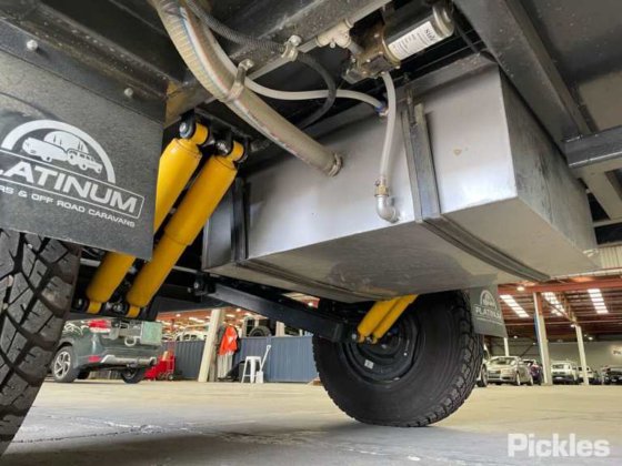 2023 白金通用 S4