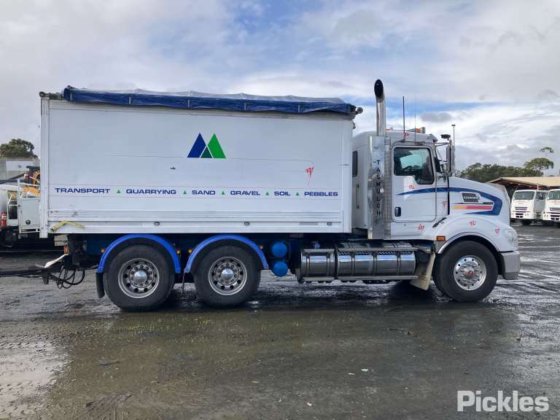 2016款肯沃斯T409