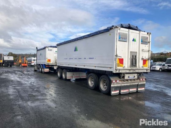 2016款肯沃斯T409