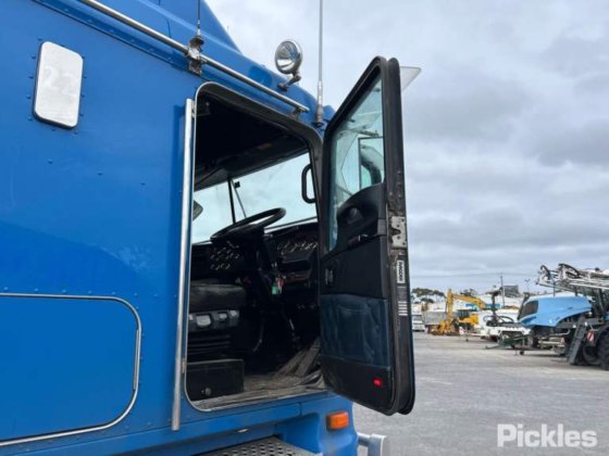 2016款肯沃斯K200系列