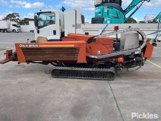 Ditch Witch JT820