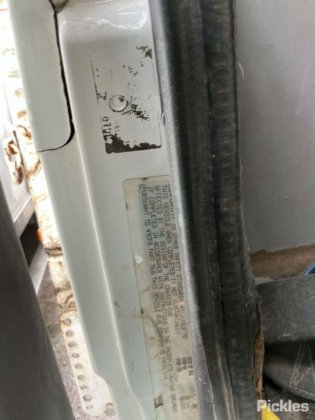 1997年 フレイトライナー FL80