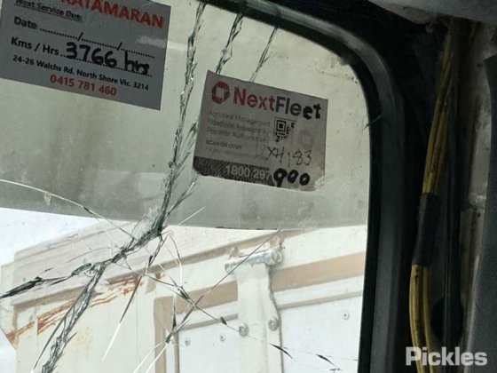 1997年 フレイトライナー FL80