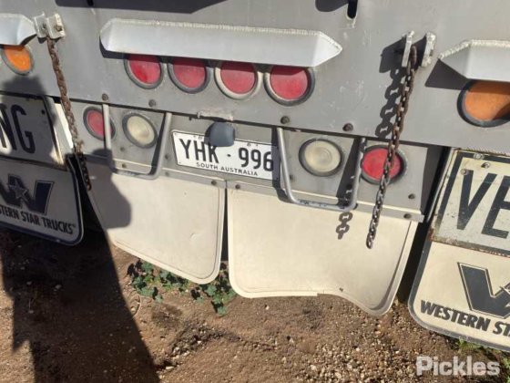 2005年式スローンビルト トレーラー タンデム