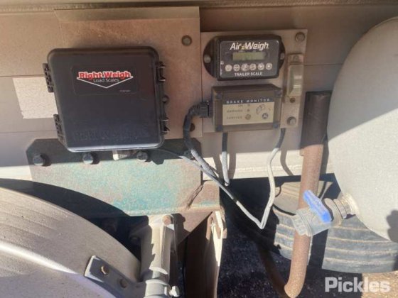 2005年式スローンビルト トレーラー タンデム