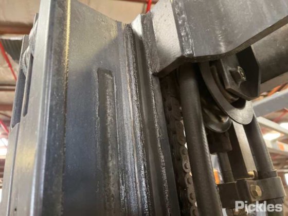 2006年式クラウンCG18S-2