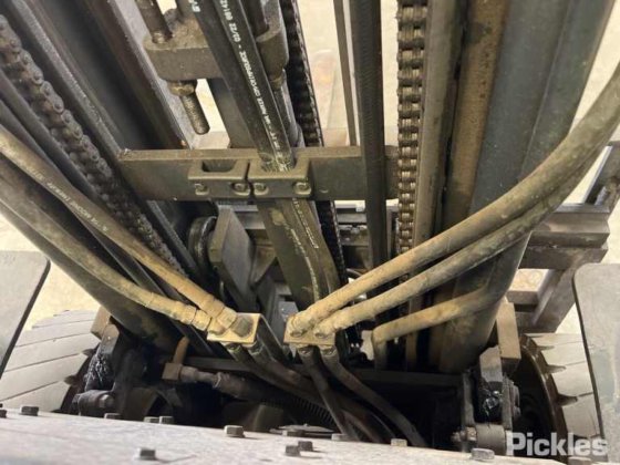 2006年式クラウンCG18S-2