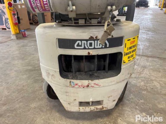 2006年式クラウンCG18S-2