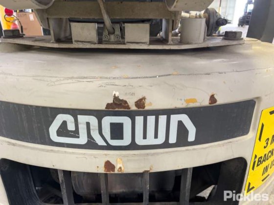 2006年式クラウンCG18S-2