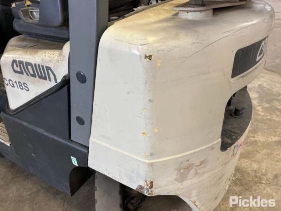 2006年式クラウンCG18S-2