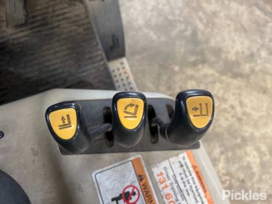 2006年式クラウンCG18S-2