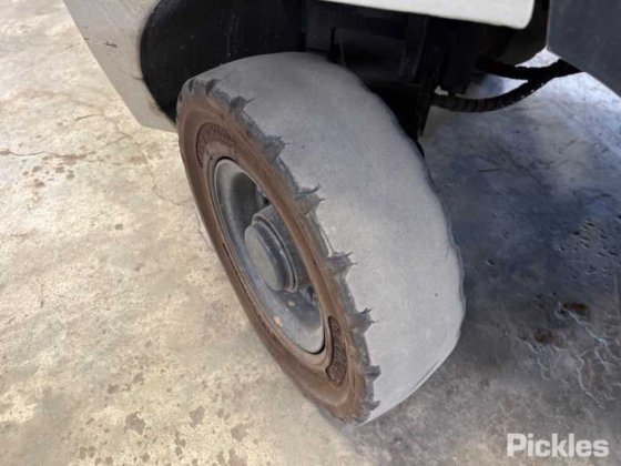 2006年式クラウンCG18S-2