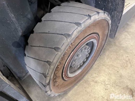 2006年式クラウンCG18S-2