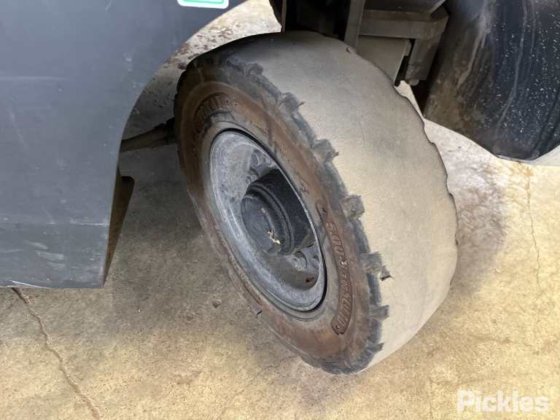 2006年式クラウンCG18S-2