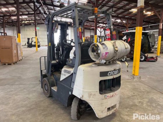 2006年式クラウンCG18S-2