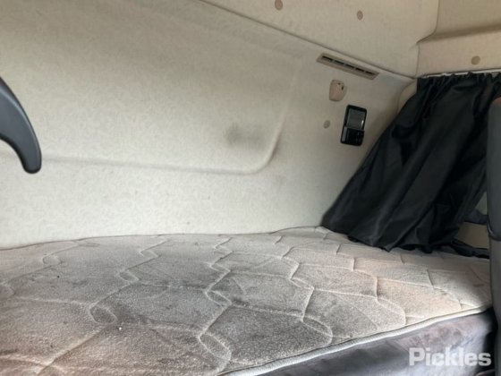 2018 メルセデス ベンツ アクトロス 2663