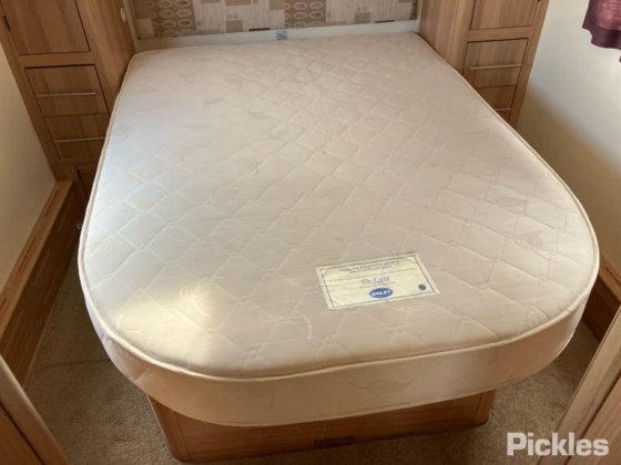 2013年ベイリー・ユニコーン・パンプロナ