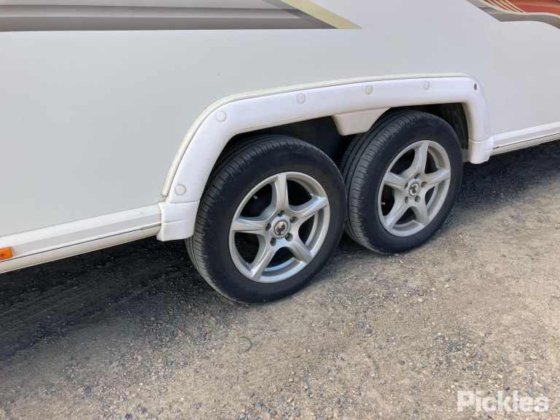 2013年ベイリー・ユニコーン・パンプロナ