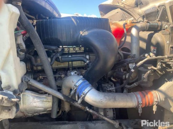 2016年式フレイトライナー FLX コロナド 114