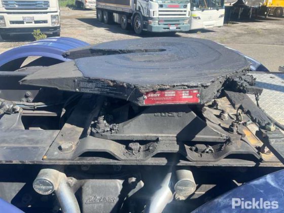 2016年式フレイトライナー FLX コロナド 114