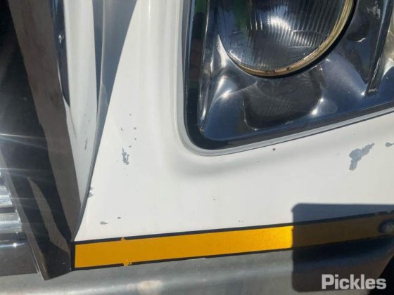 2016年式フレイトライナー FLX コロナド 114