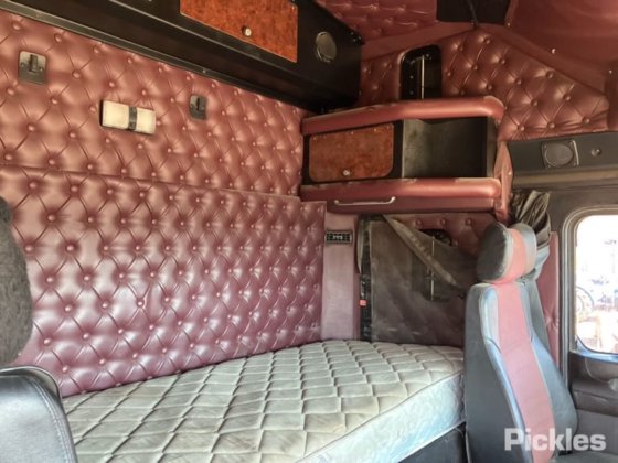 2012款肯沃斯K200系列