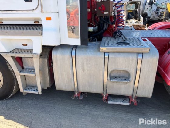 2012款肯沃斯K200系列