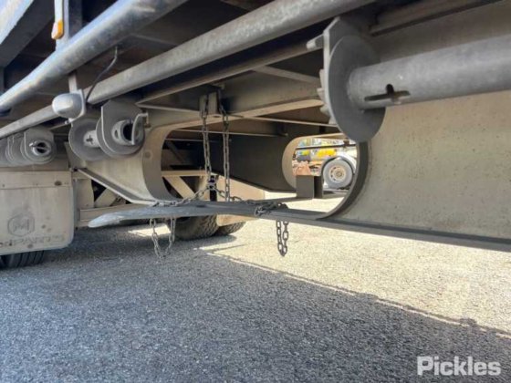 2000年式 サザンクロス トレーラー スタンダード トライアクスル