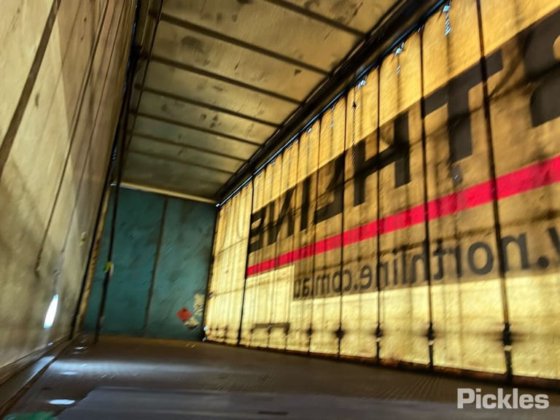 2000年式 サザンクロス トレーラー スタンダード トライアクスル